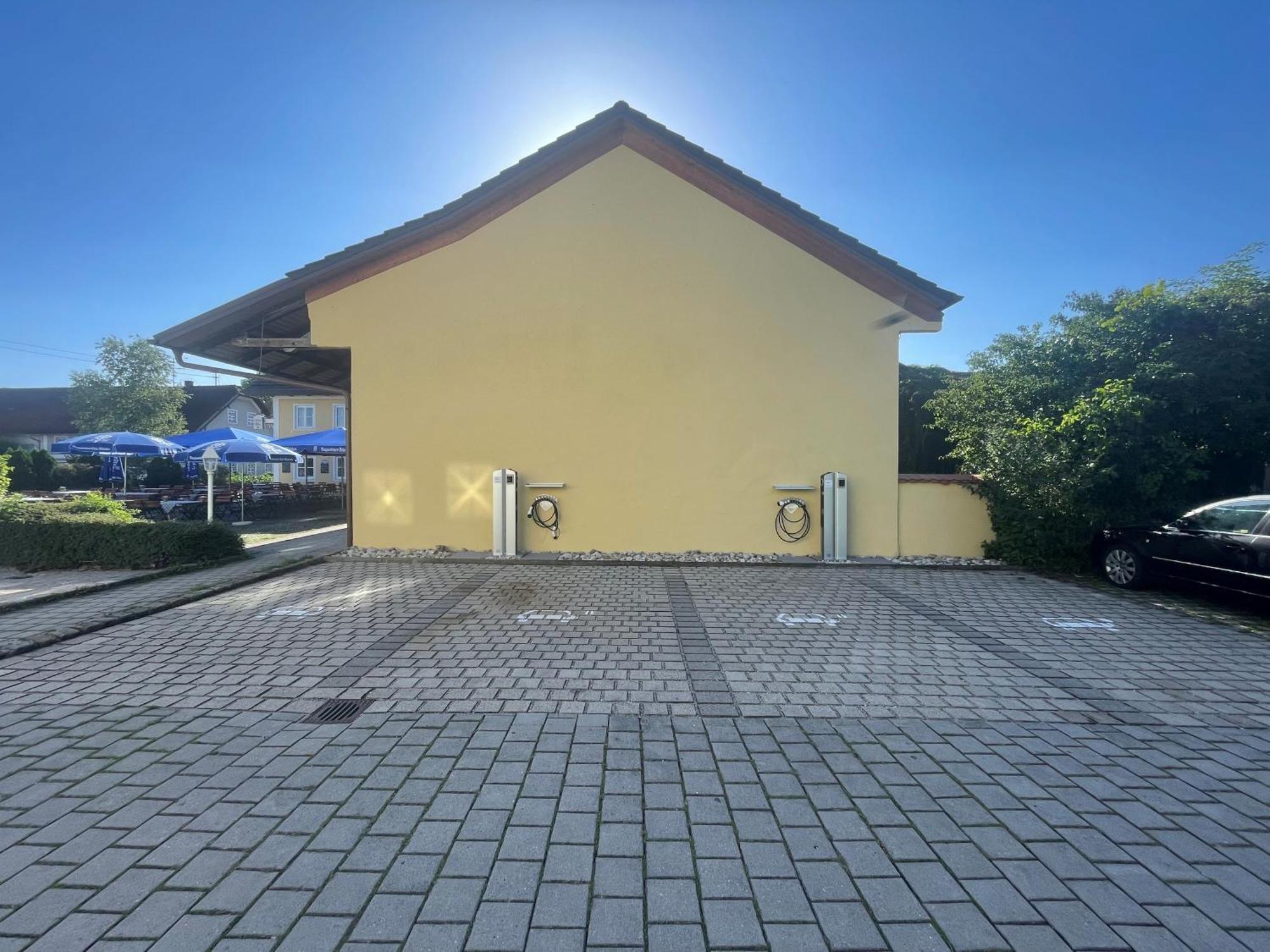 Hotel Alter Wirt Hallbergmoos Ngoại thất bức ảnh
