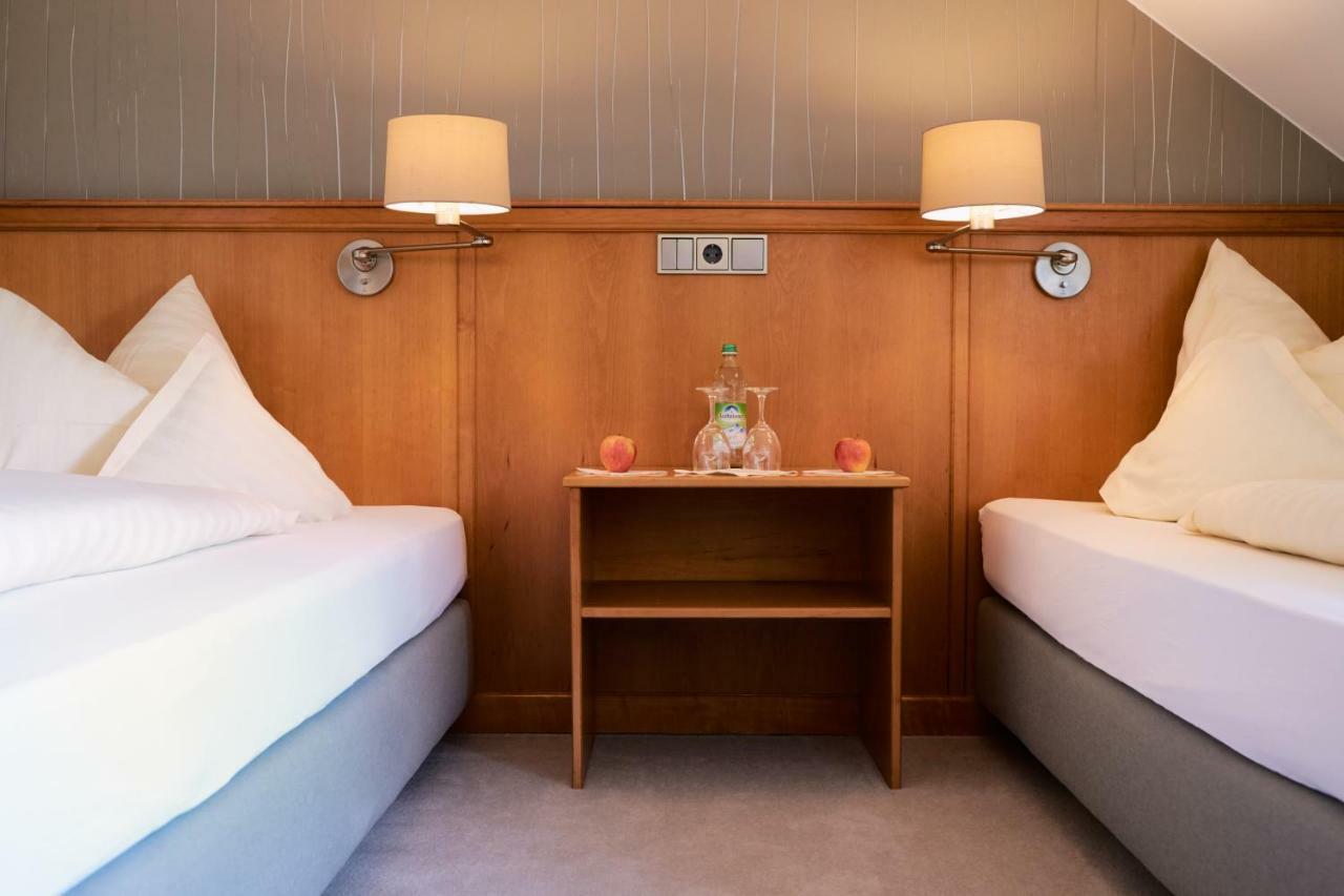 Hotel Alter Wirt Hallbergmoos Ngoại thất bức ảnh